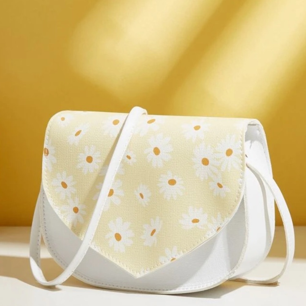 Floral Graphic Flap Saddle Bag - Picture 3 of 8